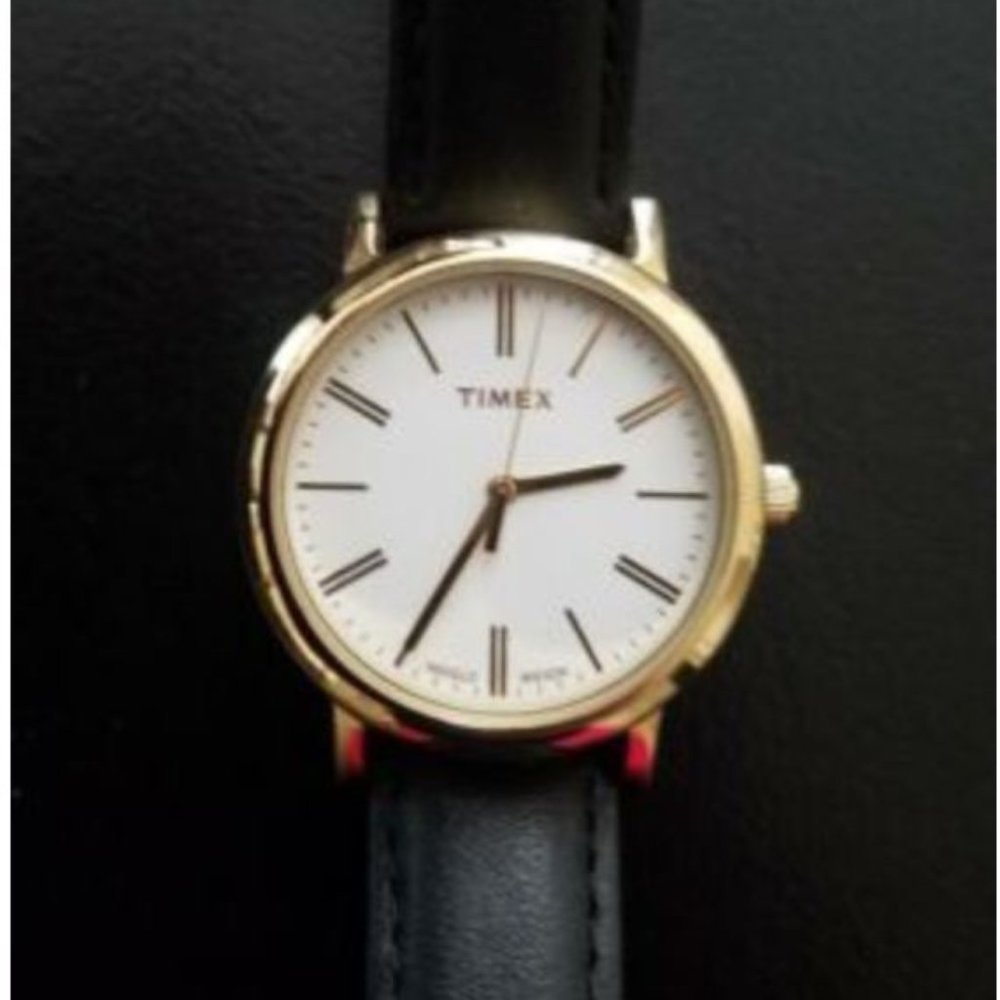 Women's TIMEX watch + 2 NEW straps